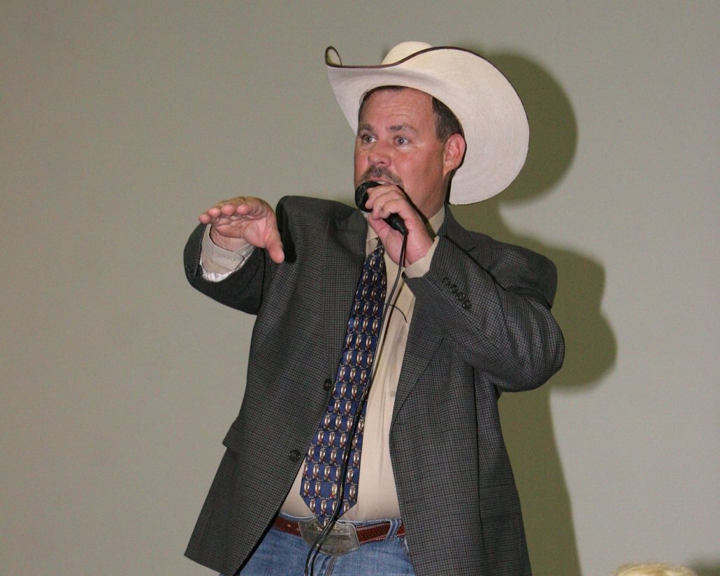 Horse For Sale by Diamond J. Horses Horse auction sale conducted by Diamond J Horses auctioneer